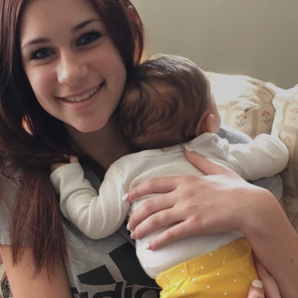 Meet your Posher, Olivia